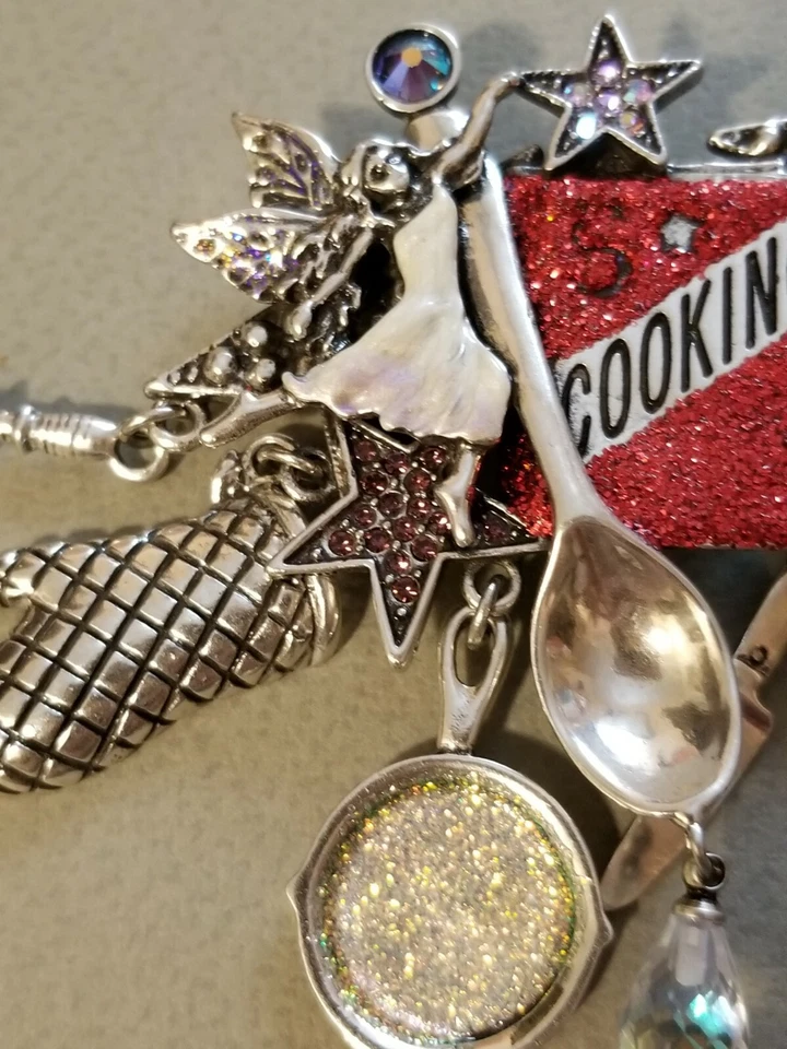 Kirks Folly Rare Cooking Pin / Pendant - Image 2 of 4