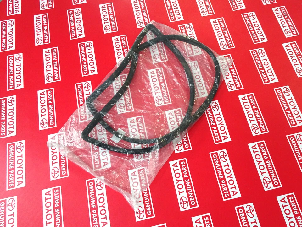 1970 1971 1972 1973 1974 1975 Toyota Carina TA10 TA12 Front Windshield Rubber - Image 2 of 4