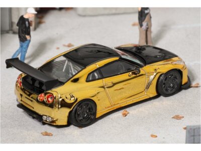 NISSAN GT-R (R35) - Pandem - LBWK - Chrome Gold - FuJi 1:64 | eBay
