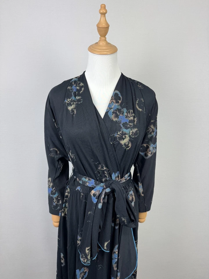 HANRO SIESTA 瑞士蓝色优雅花朵抽绳长裙 38 码 — 第 2/4 张图片