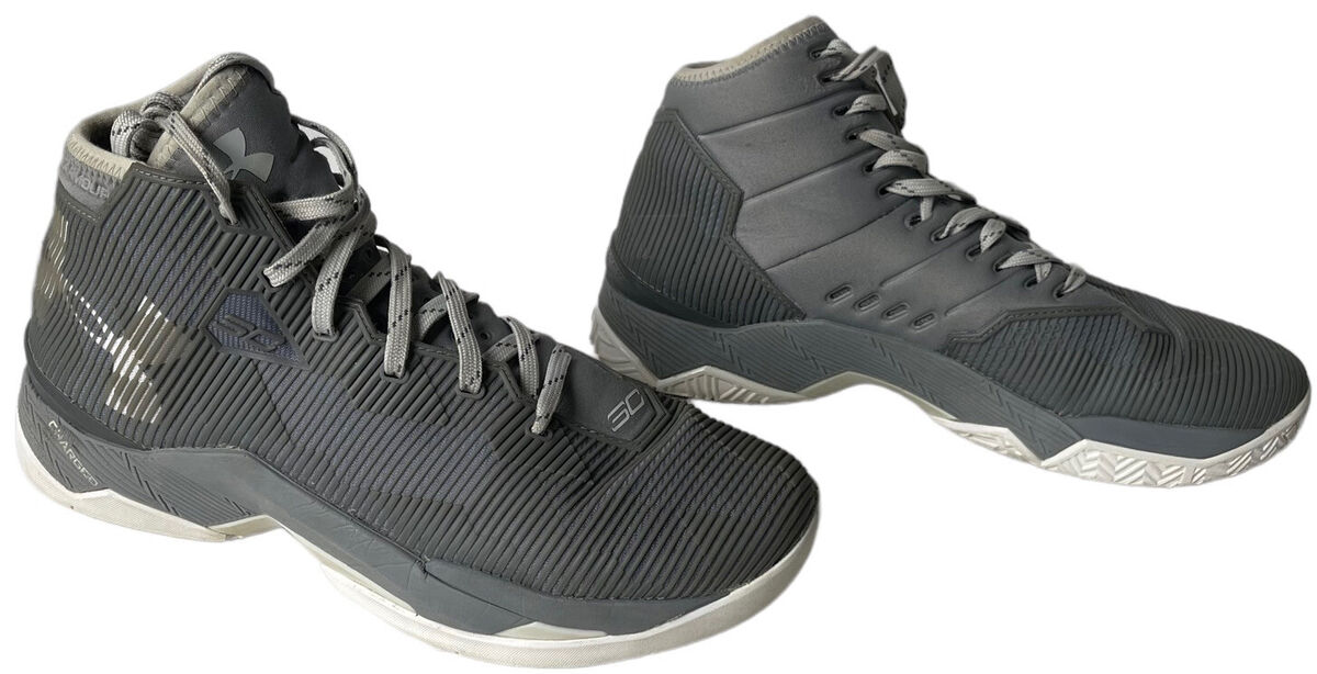 Under Armour Sneakers Mens 8.5 Graphite Curry 2.5 Basketball Under Armour Sneakers Mens 8.5 Graphite Curry 2.5 Basketball