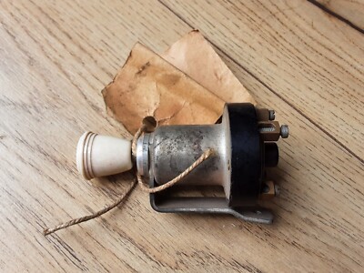 NOS VW bug headlight switch 111941531B Zwitter Ovali Schalter 10/52-57 Käfer
