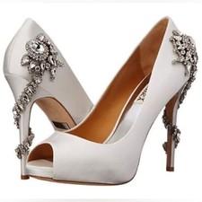 BADGLEY MISCHKA Royal Embellished Peep-Toe Evening Pumps Size 7.5