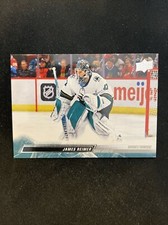 22-23 UD Series 2 Hockey SP French Parallel 394 James Reimer