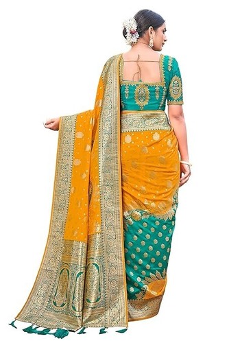 Women's adorable woven pattern Banarasi Silk saree With Unstitched Blouse Piece - Picture 4 of 6