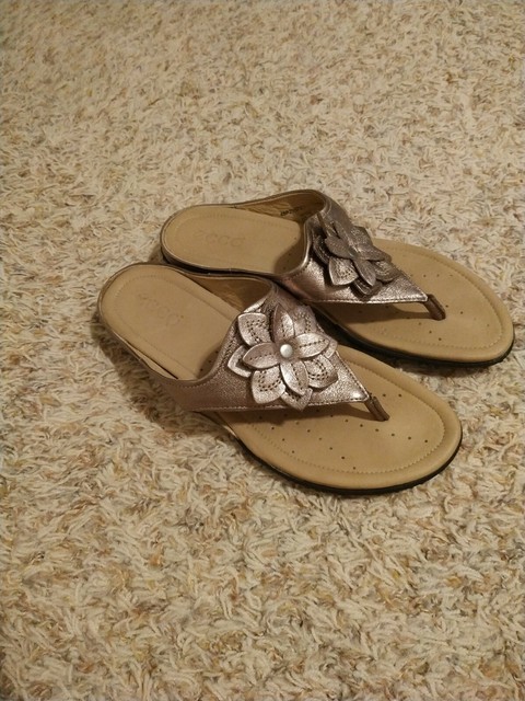 ECCO Womens Size 9 40 Leather Thong Flat Flip Flop Sandals Shoes | eBay