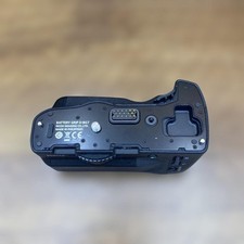PENTAX D-BG7 L-1 Battery Grip for KP Digital Camera