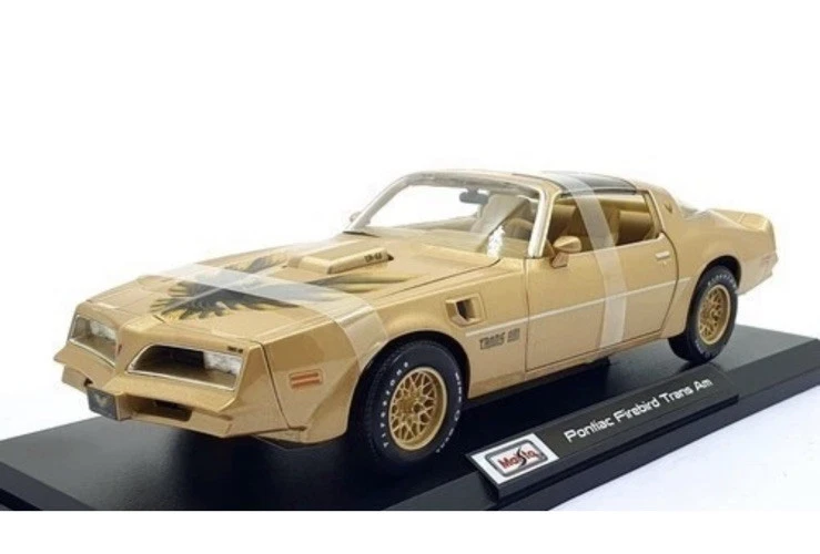 New Maisto Special 1:18 Diecast Model Car - Pontiac Firebird Trans Am Gold, - Image 3 of 4