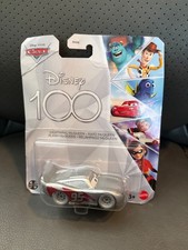 Nuevo Disney Pixar Cars Lightning McQueen #95 Plateado 100 Años Desgaste en Estante