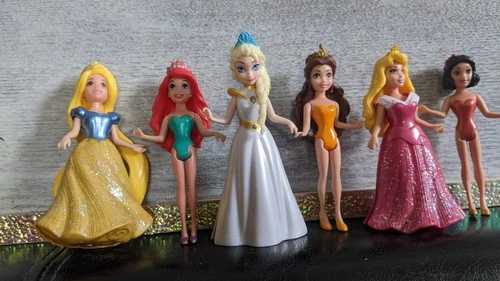 25~Disney Princess Magic Clip Doll LOT *Belle, Rapunzel, Elsa, More*~
