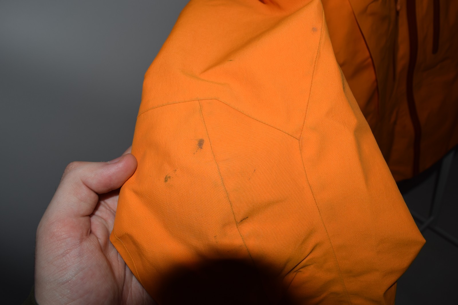Arc'teryx Alpha SV Gore-Tex Shell Jacket Orange Women's Size M image 7