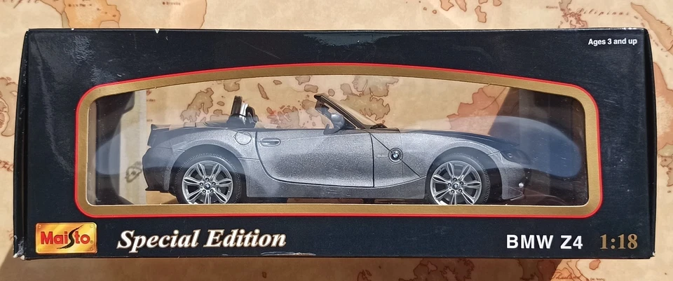 MAISTO BMW Z4 Grigia - Special Edition Anno 2008 - Modellino 1:18 Cod. 31654 - Immagine 3 di 4