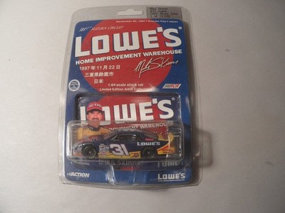 ACTION Mike Skinner #31 Lowe's Stock Car 1:64 Suzuka 1997 Limited Edition