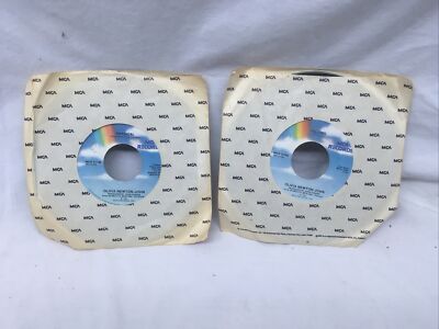 OLIVIA NEWTON JOHN MAKE A MOVE ON ME / Falling and PHYSICAL / The Promise 45 s