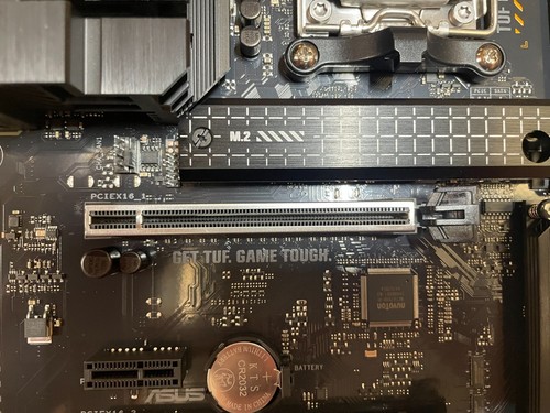 ASUS TUF GAMING B650-PLUS WIFI, AMD B650, AM5, DDR5, PCIe 4.0, 3x M.2, 2.5GbE - Picture 2 of 9