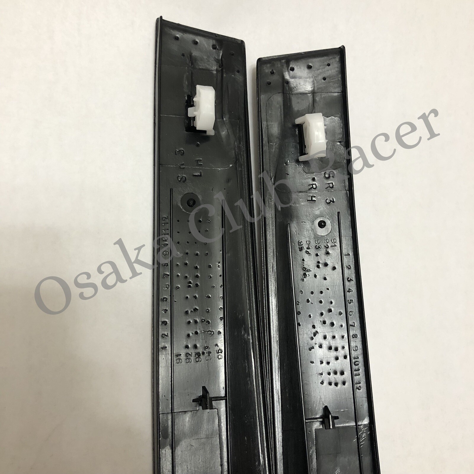 New OEM Honda B-Pillar Garnish Trim For 1992-1995 Civic Hatchback & Coupe (EG6/EJ1)