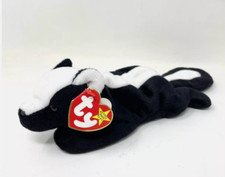 Ty Beanie Baby Retired 1995 Stinky Skunk Plush
