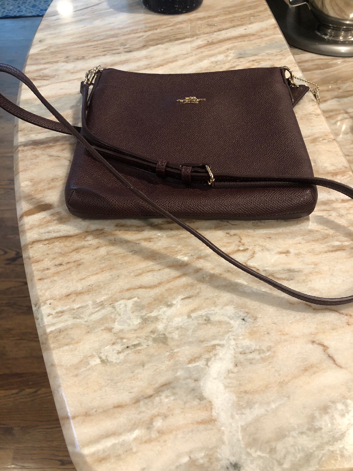 Picture 2 of 6