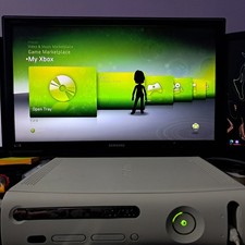 Xbox 360 Xenon White Console 20GB - Old NXE Dashboard (Working, damaged shell)