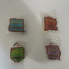 PEANUTS Complete Set of 4 - 1989 McDonalds Happy Meal Toys - NEW IN PACKAGE