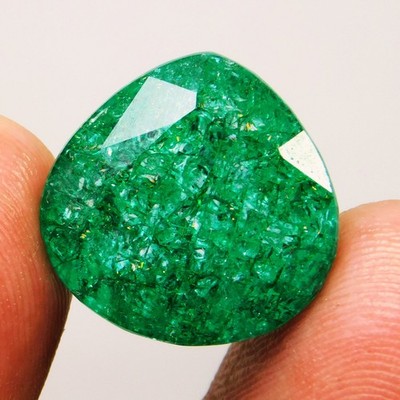Stunning 19.40 Ct Natural Colombian Green Emerald - ''Certified'' Loose Gemstone