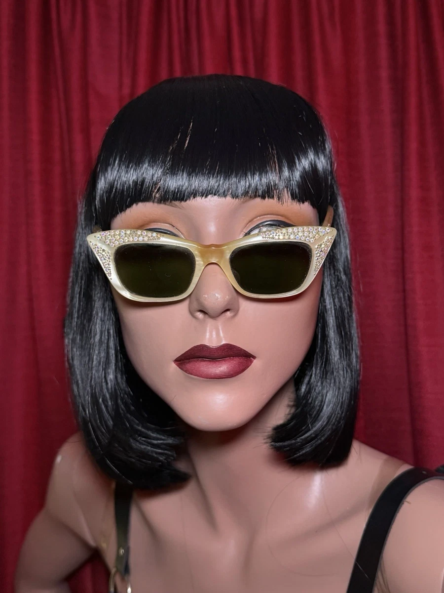 EUC Vintage 50s Marine USA Vivant Ivory Cat Eye Midcentury Retro Pinup Sunglass Ivory Cat Eye Vintage Sunglasses for sale | eBay main image 4