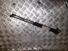 Verin de hayon / de capot Toyota YARIS