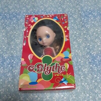 Takara Tomy Blythe Love Mission Fashion Anniversary Doll Takara Tomy Blythe Love Mission Fashion Anniversary Doll