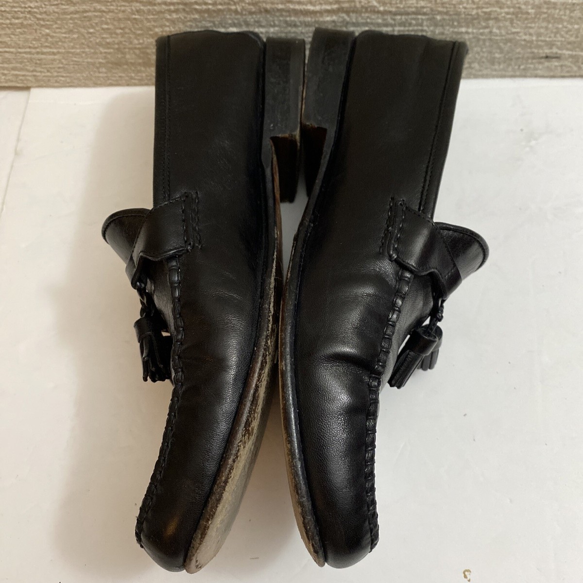 Allen Edmonds Urbino Loafers Men’s Size 10 Black Leather Dress Shoes 49190 07 52 Got lucky and found some Urbino Tasseled Loafers. Does  main image 4