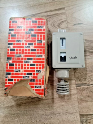 Danfoss rt11 thermostat (New With Box)