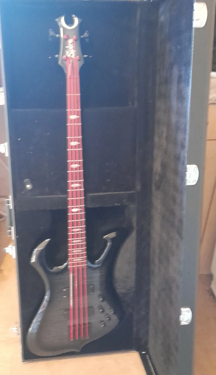 Dean spire bass online