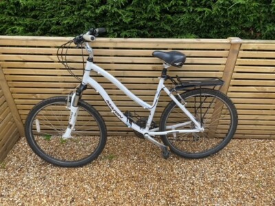 Marin Stinson 19 Inch Ladies Comfort Bike with original receipt