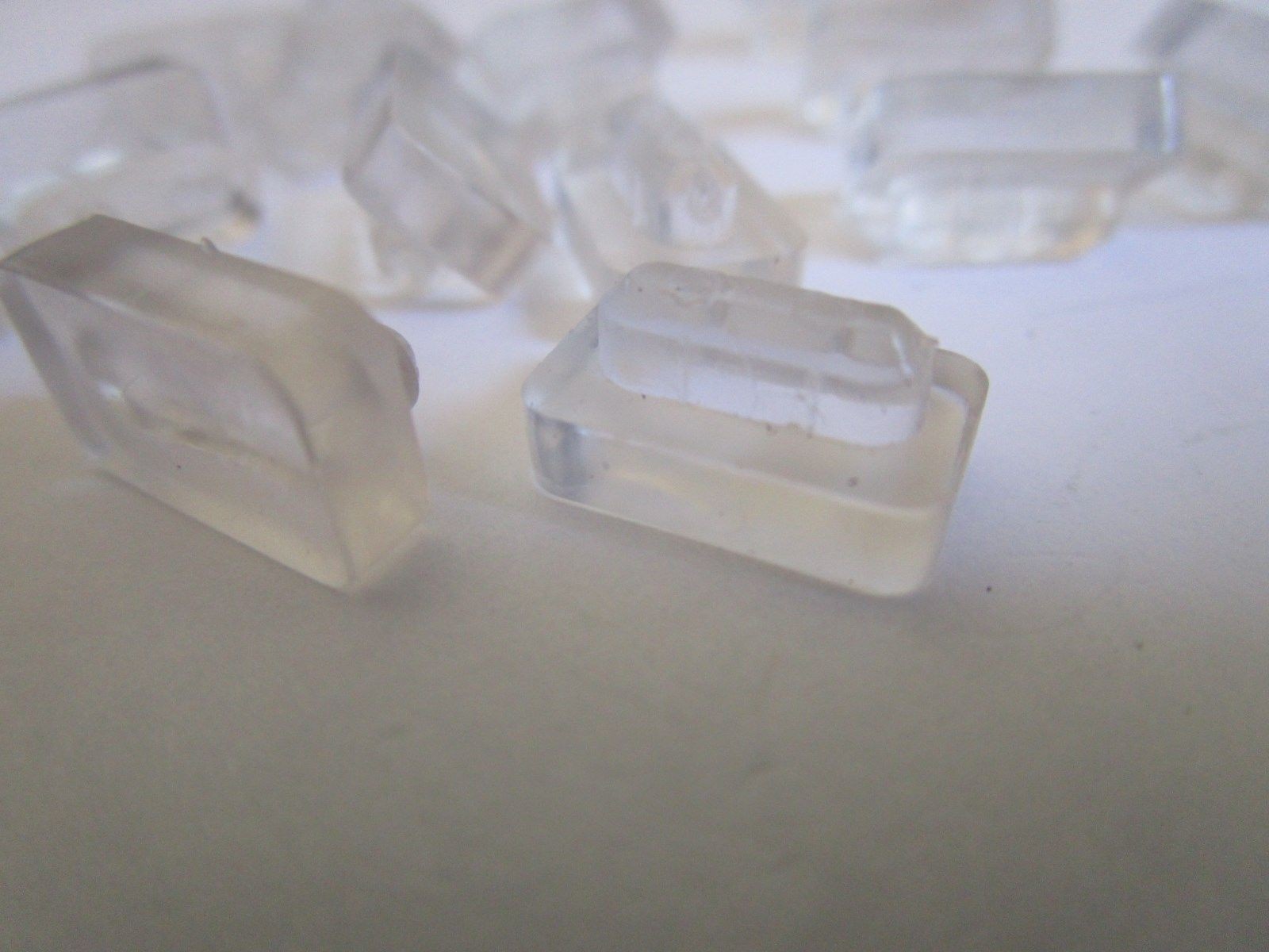 Glass Retainer Clip Inserts ONLY ***Clear*** Plastic 1/8" offset, New eBay