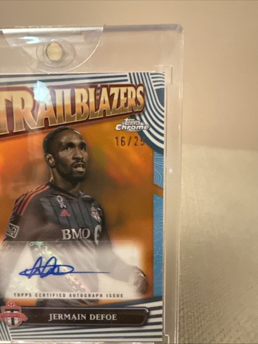 2024 Topps Chrome MLS Mania Jermain Defoe Orange Encased Auto #16/25 - Picture 2 of 4