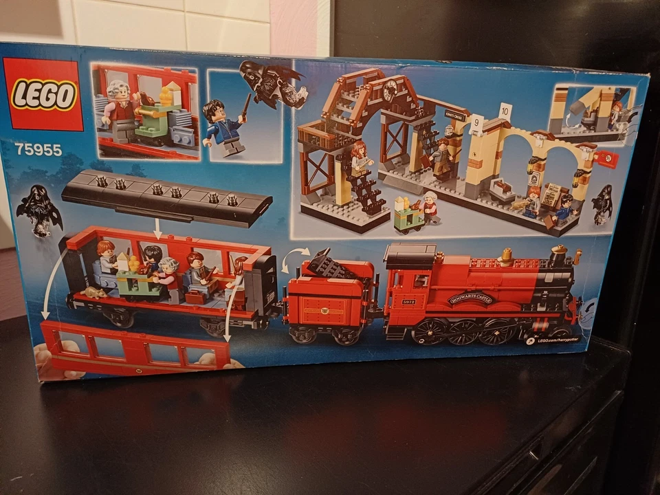 LEGO Harry Potter Hogwarts Express 75955 Set - Image 2 of 4