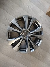 LEXUS UX 18" ALLOY WHEEL 7J ET45. 4261A76150 (AP3W)