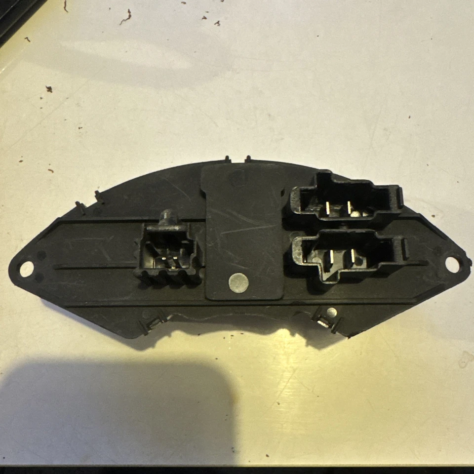 Resistenza riscaldatore interno CITROËN C1 II A43001400 2016 17503721 - Immagine 2 di 2