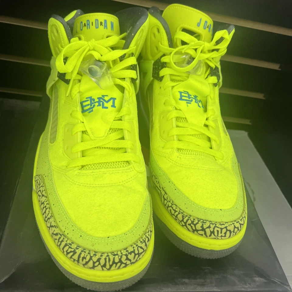 Nike Spizike BHM Volt sin caja Foto 2 de 4