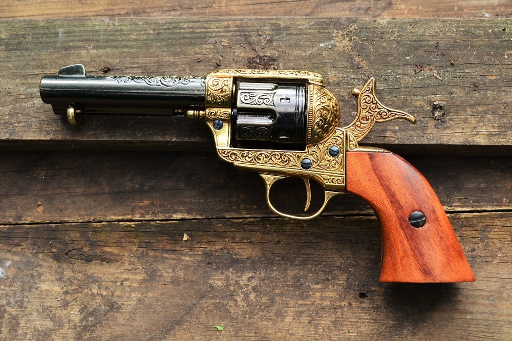 Colt M1873 Peacemaker Old West Revolver - 1873 - Non-Firing Denix