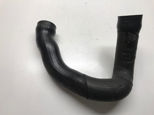 Audi A6 C5 00-05 2.5TDI Allroad 132KW Ladeluftkühler Rohr Schlauch 4B0145746 C