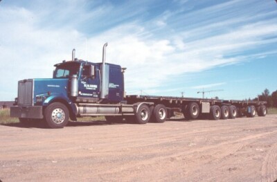 TRUCK --- WESTERN STAR BLACKBURN SUPER-B FLATBED --- Original Slide T15-13