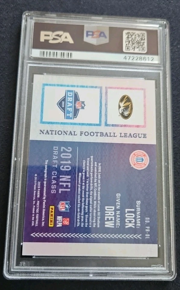 Drew Lock 2019 Panini Prestige Passport autógrafo RC PSA 10 em perfeito estado! - Imagem 2 de 2