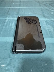 "New" Nintendo 3DS XL Monster Hunter 4 Ultimate Special Edition W/charger *READ*