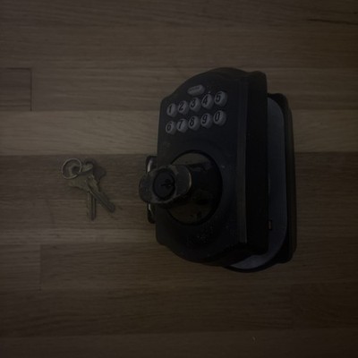 Schlage BE365 CAM 716 Camelot Aged Bronze Keypad Deadbolt With Keys Fair Cond