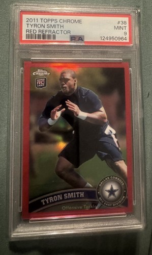 Tyron Smith [Red Refractor] #38 2011 Topps Chrome card