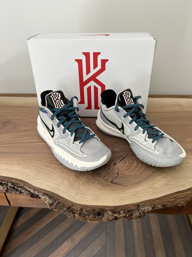 kyrie 4 size 7