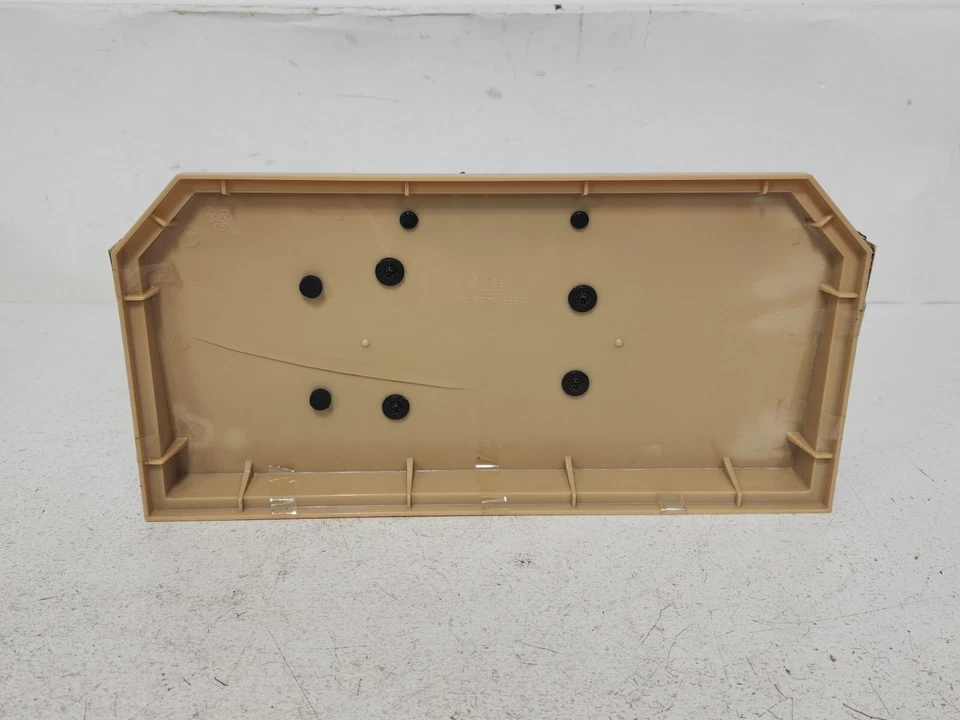 Matchbox Jeep Jeepster Concept Car Red Diecast 1/18 Scale Motor Trend - Image 4 of 4