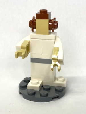 LEGO Star Wars Episode 4 - Princess Leia Toys ''R'' Us Exclusive Build 2017