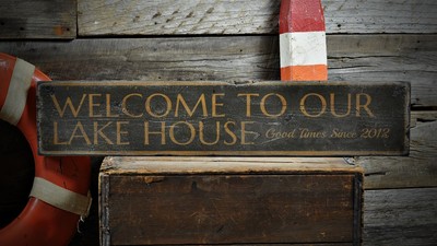 Enseigne Personnalisée "Custom Bait Shop Lake House" - Bois Rustique, Style Vintage