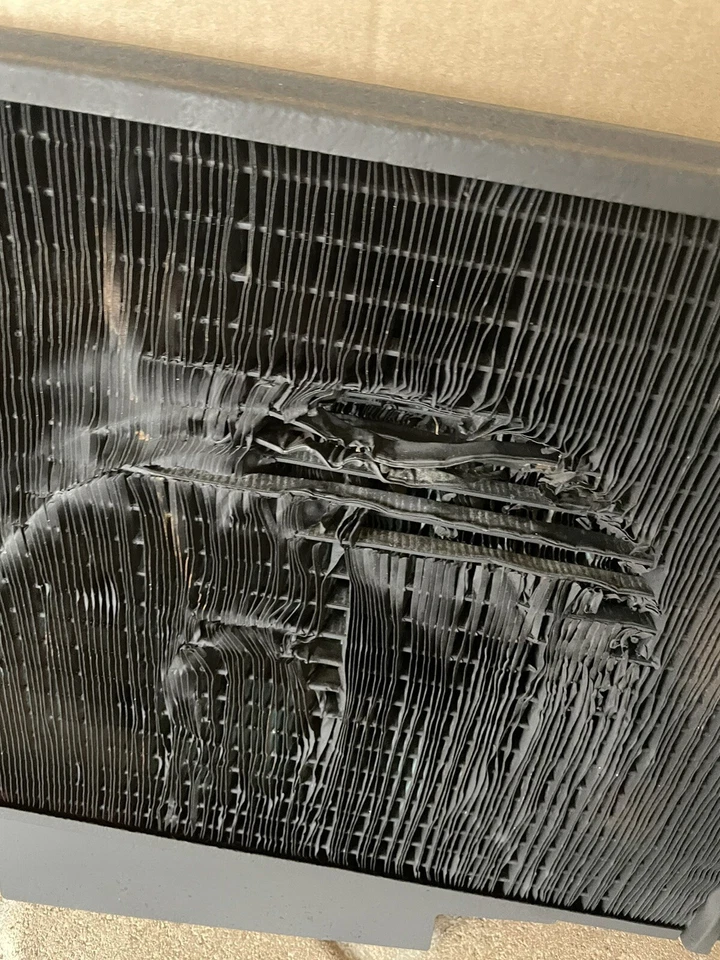 Original Daimler Dart SP250 B Spec Marston Excelsior Brass Radiator OEM - Изображение 4 из 4